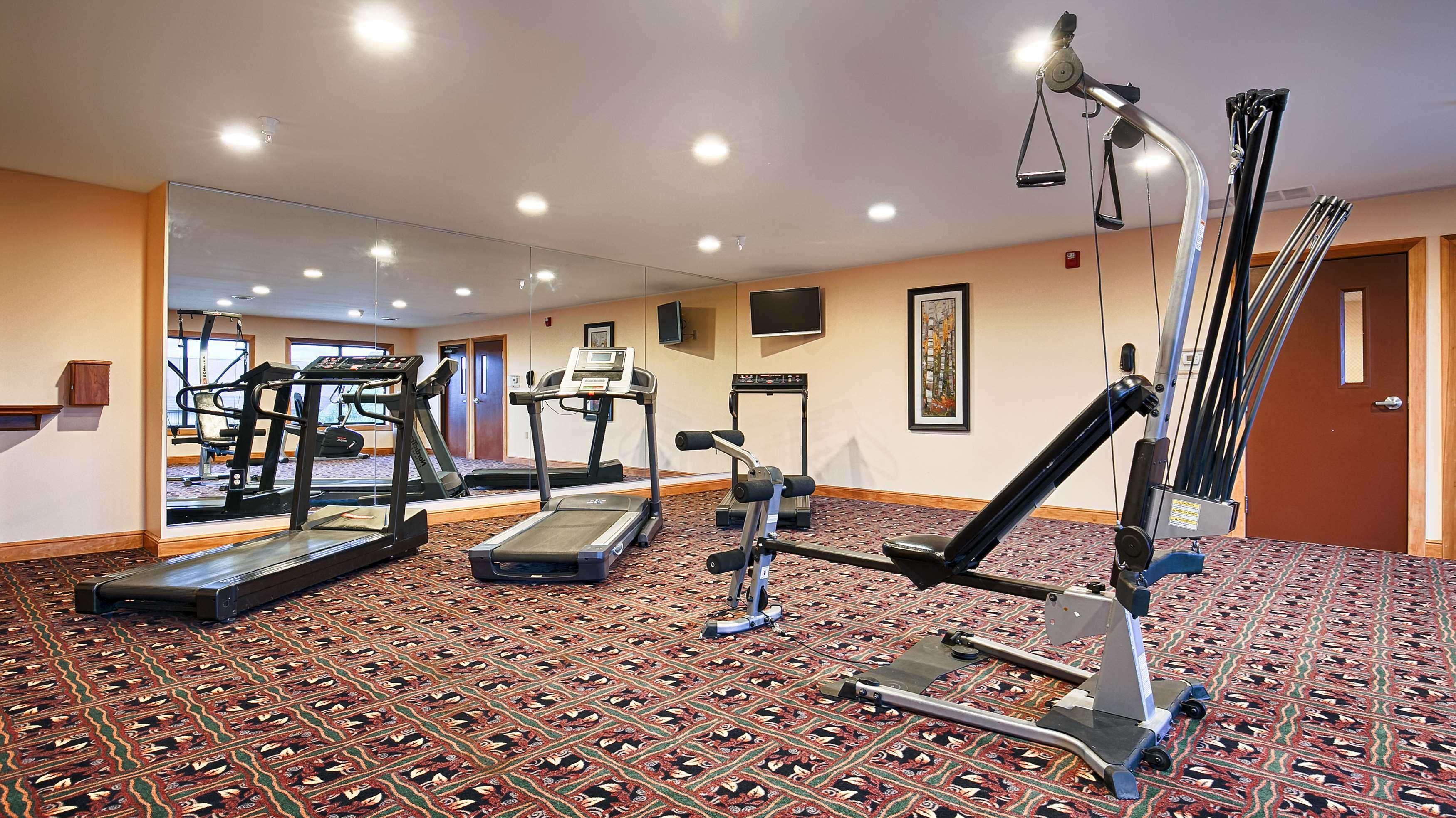 Best Western Plus Dockside Waterfront Inn Mackinaw City Exterior photo