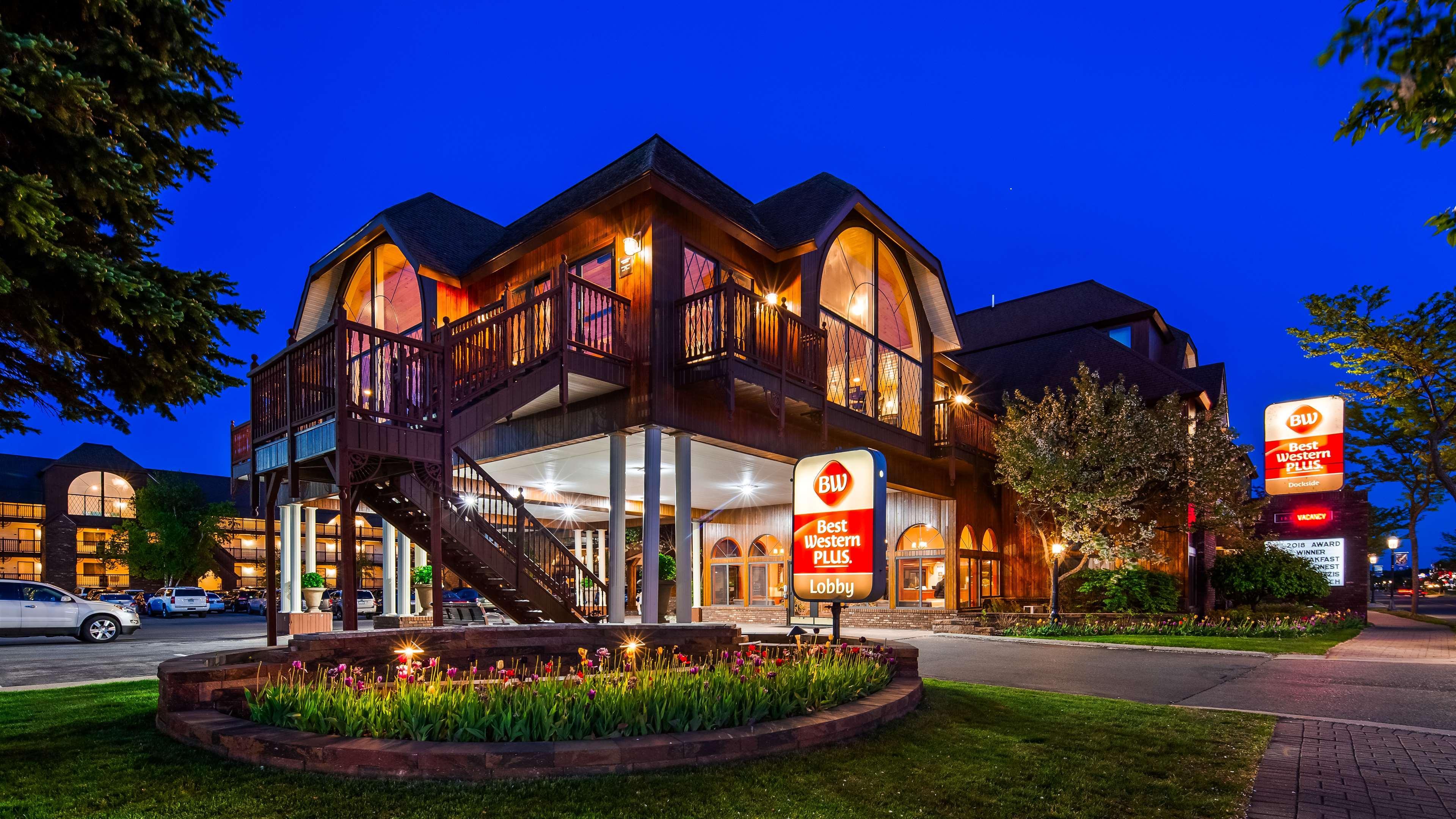 Best Western Plus Dockside Waterfront Inn Mackinaw City Exterior photo